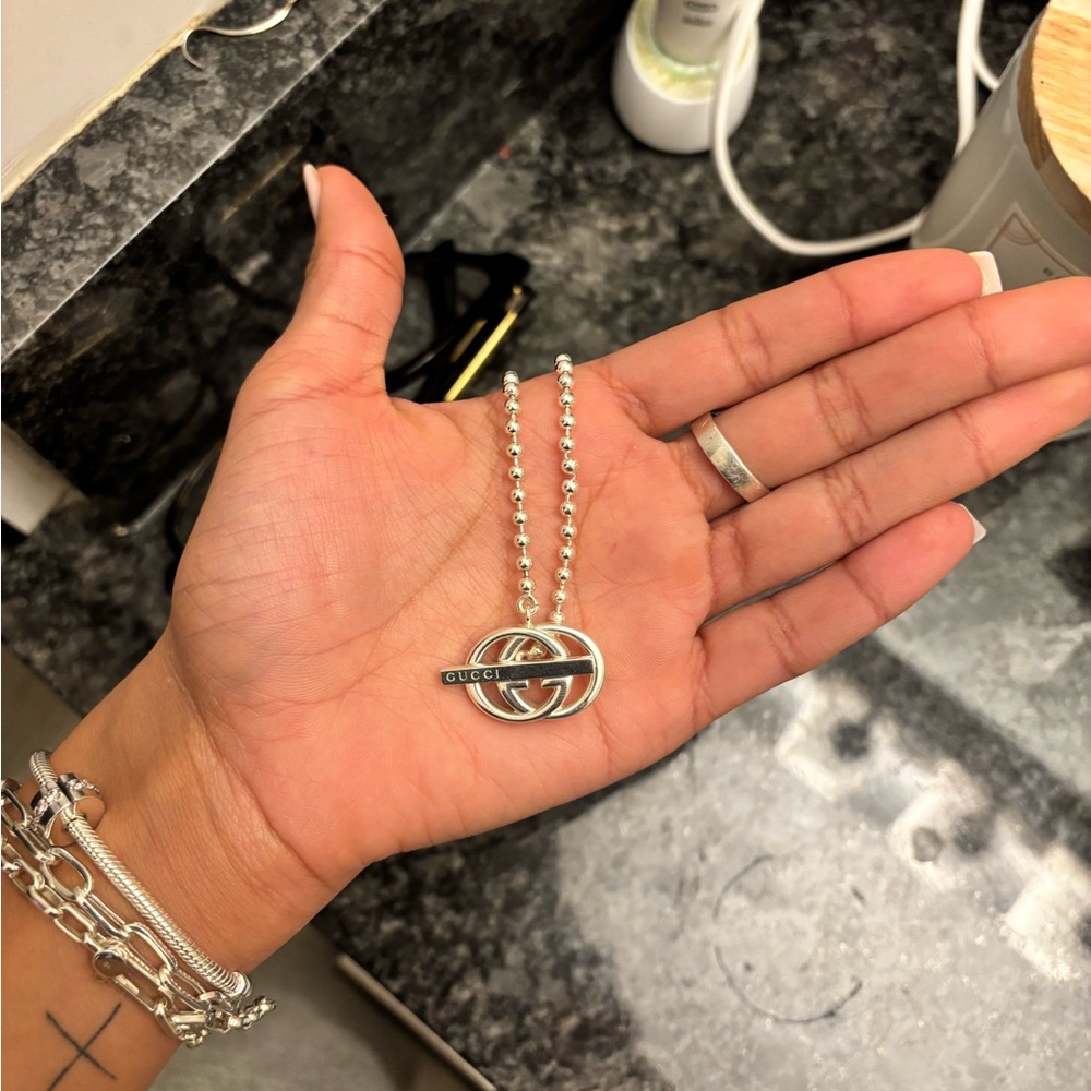 Authentic silver Gucci pendant necklace new